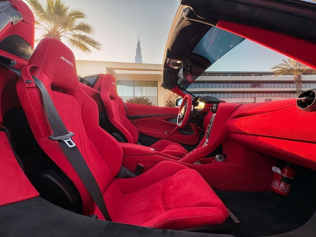 مكلارين 750S AED 27,999 P.M | MCLAREN 750S SPIDER MSO | 4.0L TWIN TURBO V8 | WARRANTY &amp; SERVICE PLAN | GCC SP