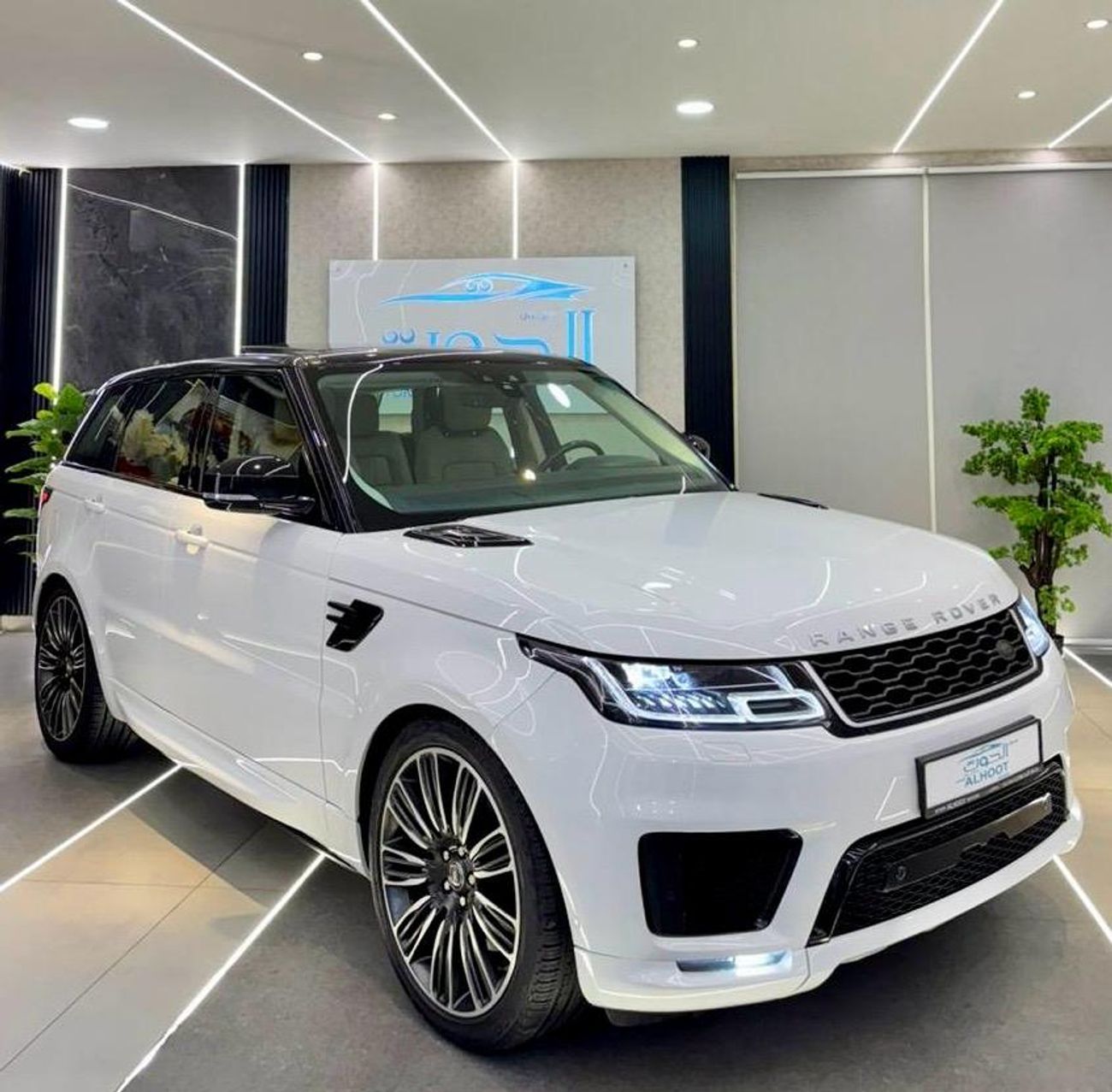 لاند روفر رينج روفر سبورت Autobiography Dynamic P400 3.0L AUTOBIOGRAPHY SUPERCHARGED RANGE ROVER SPORT || GCC || TOP RANGE ||