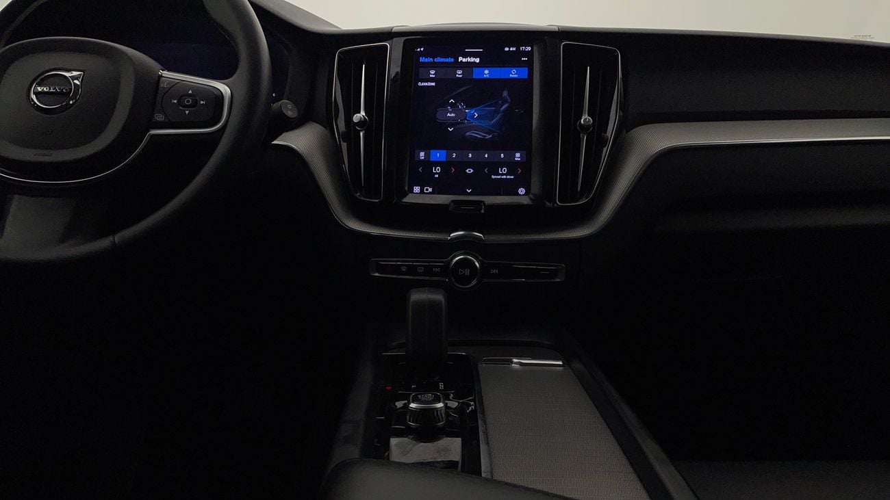 فولفو XC 60 B5 CORE 2 | بدون دفعة مقدمة | اختبار القيادة في المنزل