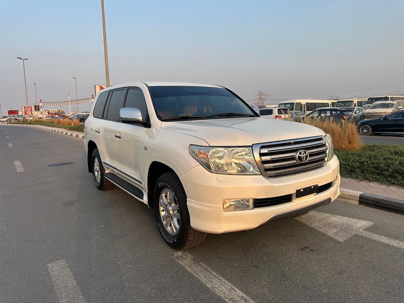 Toyota Land Cruiser GXR 4.0L (271 HP) 4WD