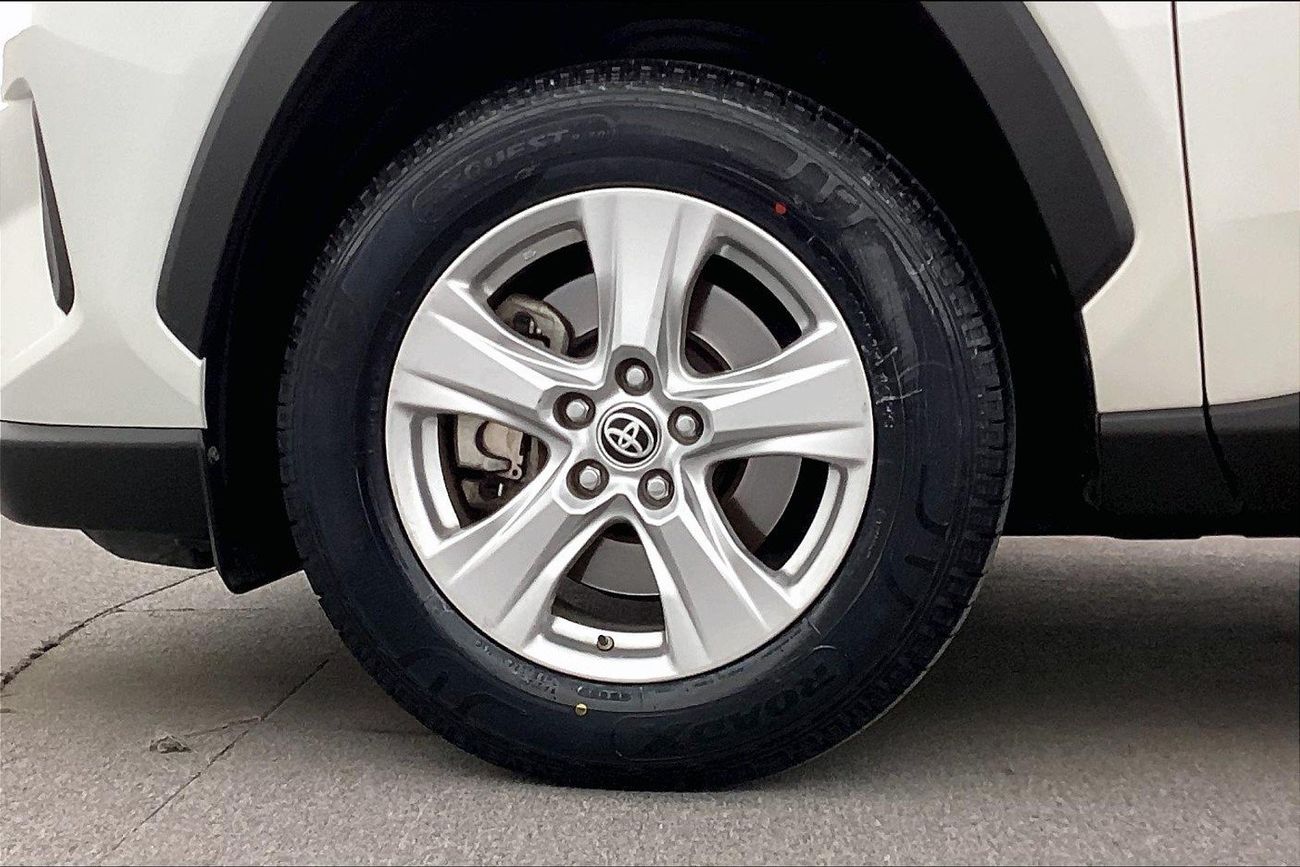 تويوتا راف ٤ EX | شامل الضمان | 0 ﺪﻔﻋﺓ ﺃﻮﻟﻯ