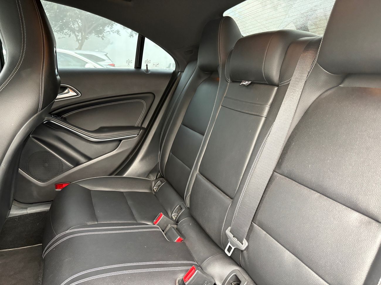 Mercedes-Benz CLA 250 Std 2.0L (224 HP)