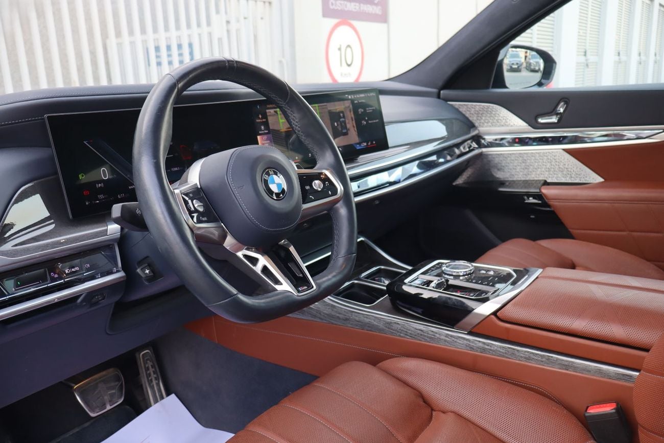 BMW 740i M SPORT