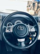 Toyota FJ Cruiser Petrol 4.0 Liter White Color Right Hand Drive