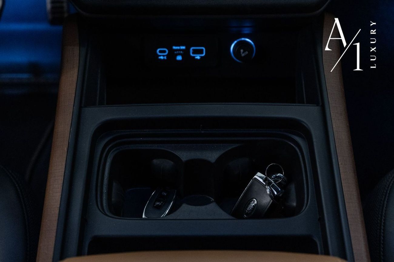 Land Rover Defender P400 90 X 3.0L (5 Seater) 2022 Defender, Original Kahn With Certificates, Warranty, Very Low Kms