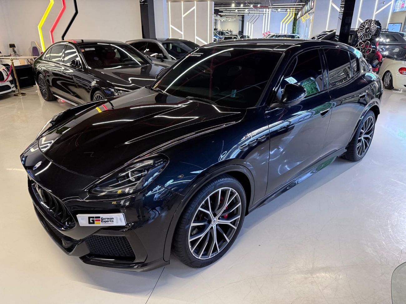 Maserati Grecale 2023 Maserati Grecale Trofeo - GCC Specs - Full Service History - Dealer Warranty till 04/26