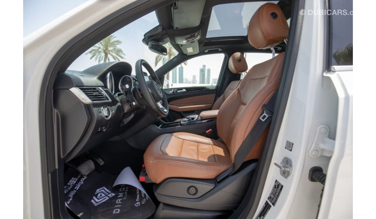 مرسيدس بنز GLE 400 AMG Mercedes GLE 400 AMG V6  Panoramic, 360 Camera  GCC 2016 Under Warranty