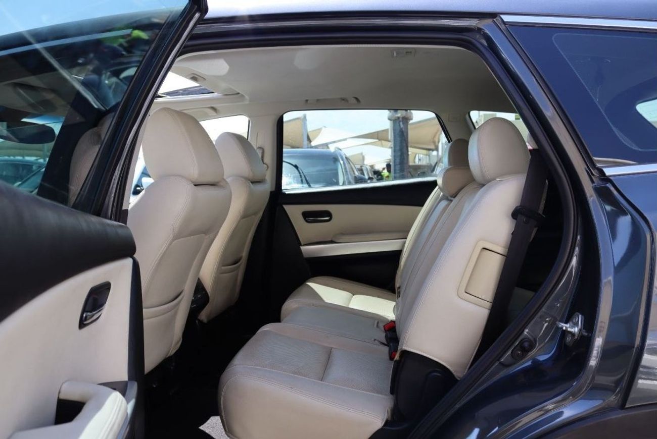 Mazda CX9 GTX LTD ACCIDENTS FREE - GCC - FULL OPTION - PERFECT CONDITION INSIDE OUT