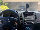 Mitsubishi Pajero GLS Mitsubishi Pajero / Shogun / Montero 2014 GCC specs