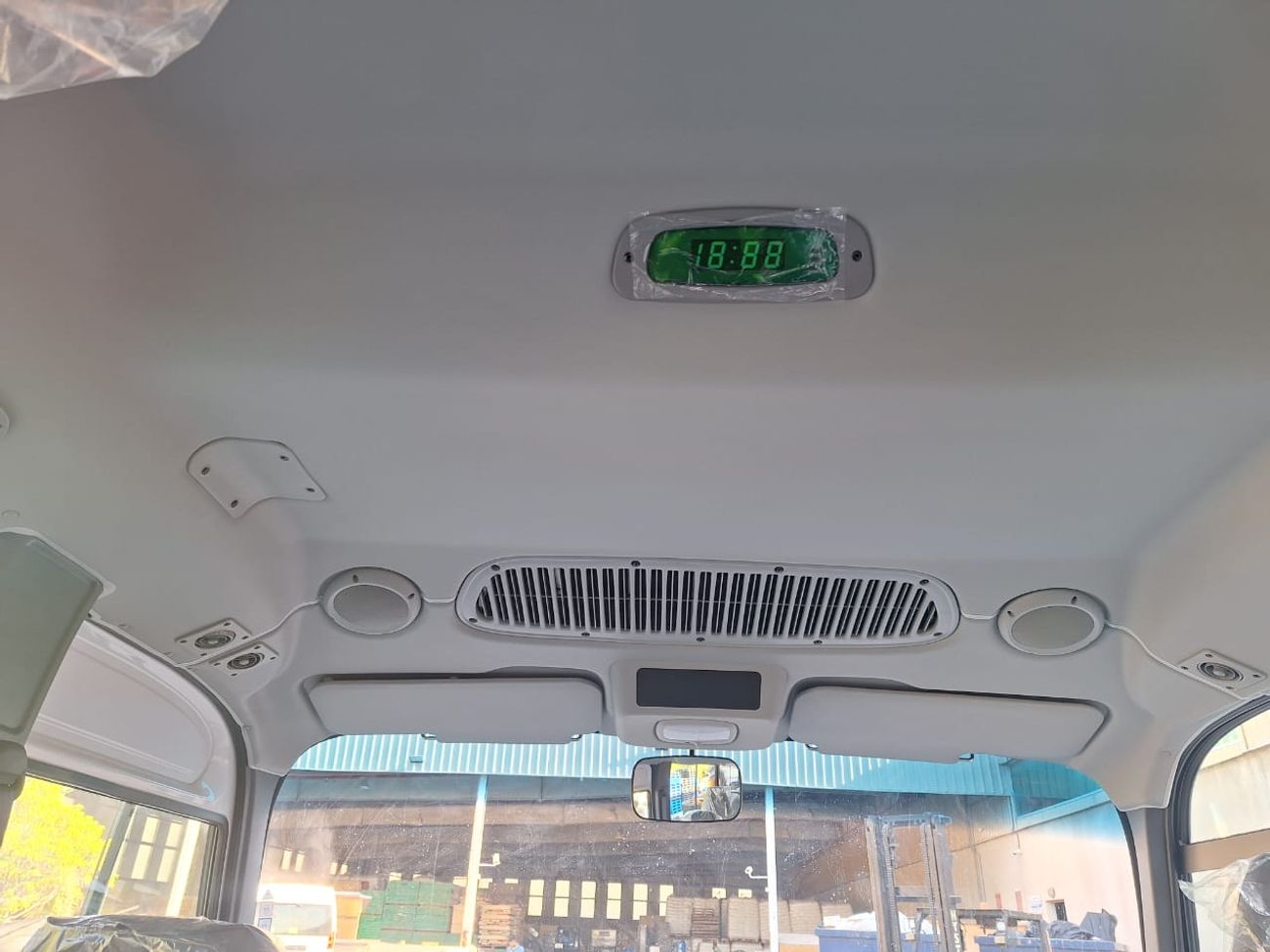 Hyundai County NEW HYUNDAI COUNTY BUS 3.9L 29STR DIESEL M/T 2026