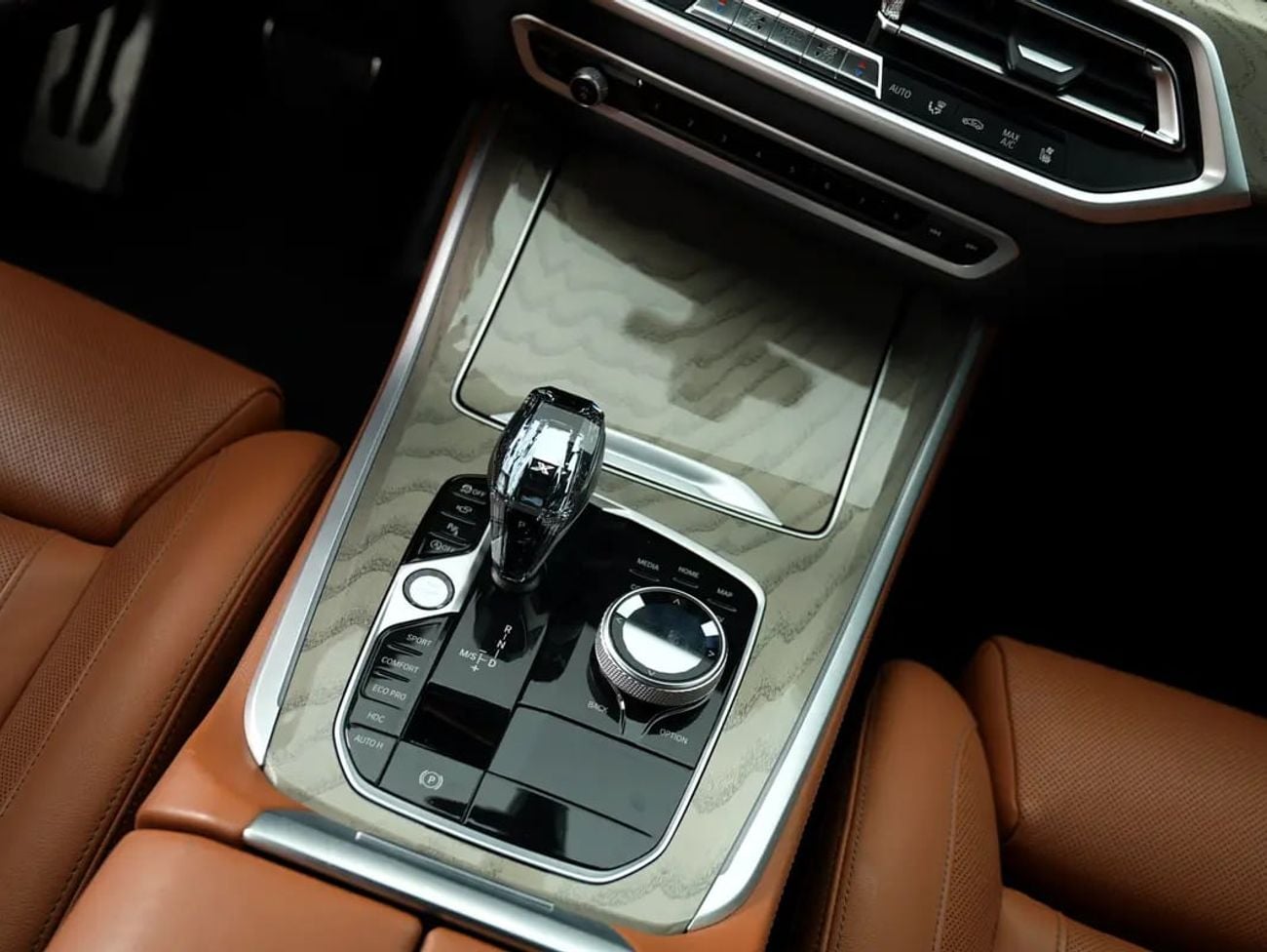 بي أم دبليو X5 XDRIVE40i M SPORT GCC Specs xDrive40i M Sport In Perfect Condition