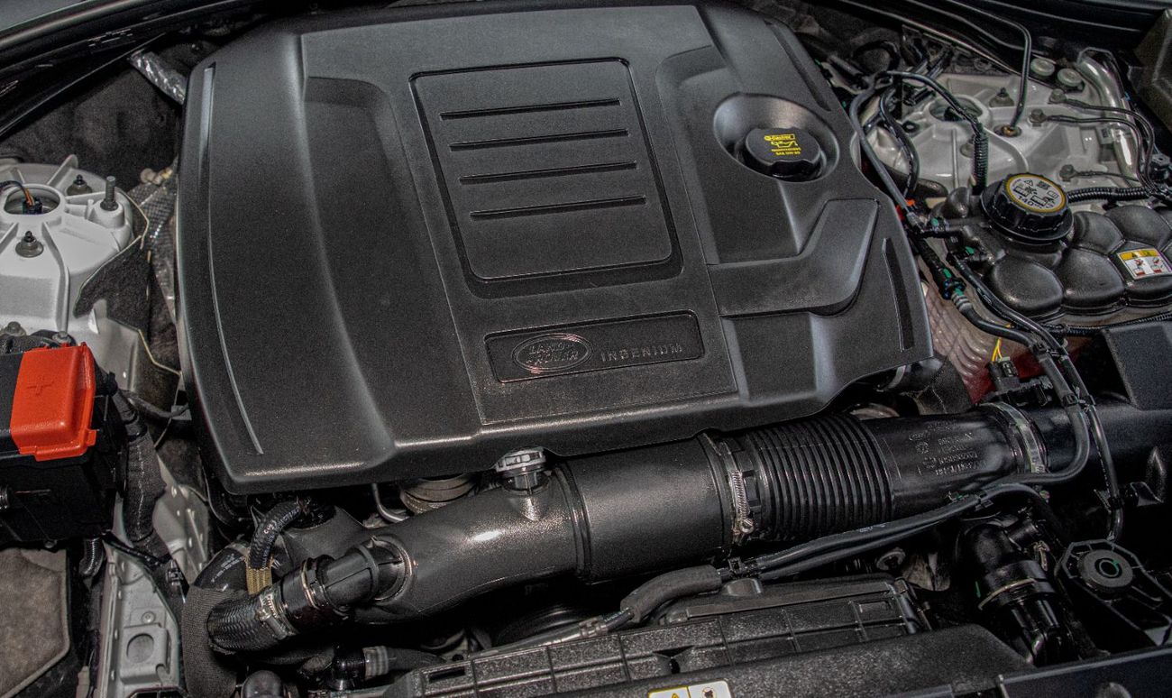 لاند روفر رينج روفر فيلار Dynamic SE P250 2.0L