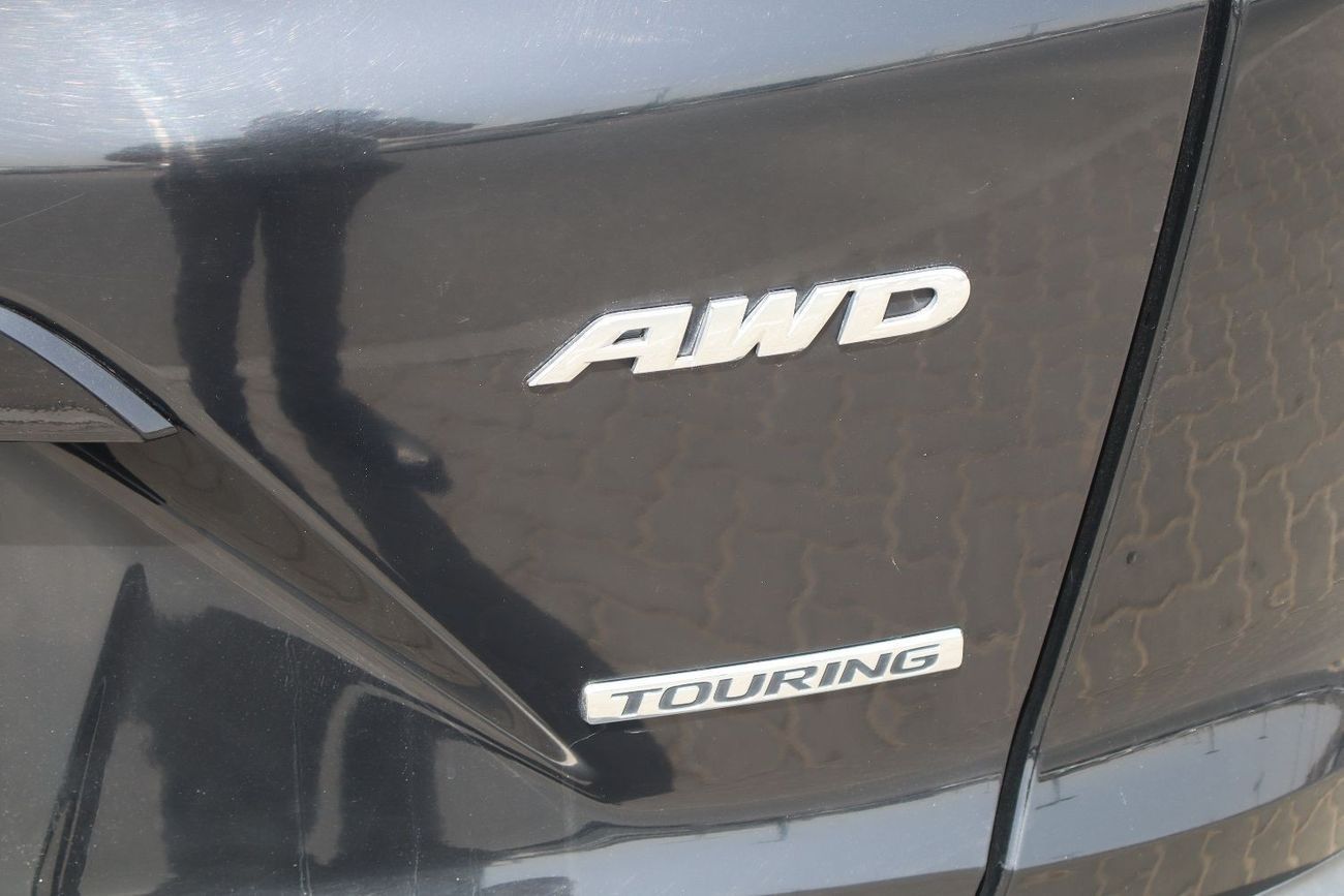 هوندا سي آر في Touring 2.4L (184 HP)