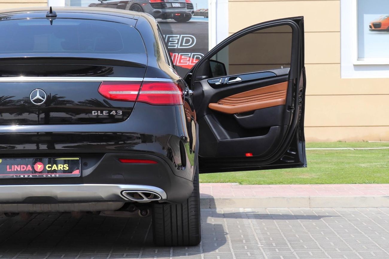 مرسيدس بنز GLE 43 AMG C292