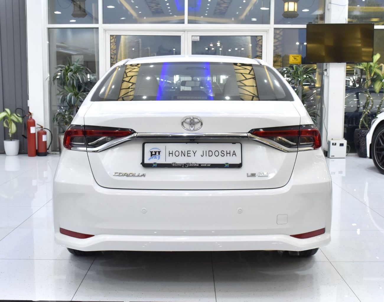 تويوتا كورولا EXCELLENT DEAL for our Toyota Corolla XLi 1.6L ( 2021 Model ) in White Color GCC Specs
