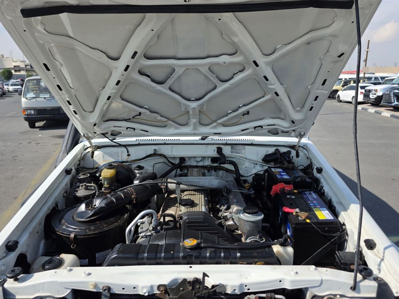 Toyota Land Cruiser TOYOTA LAND CRUISER HARDTOP SUV RHD 1999 MODEL 4.2 L DIESEL MANUAL(PM00008)