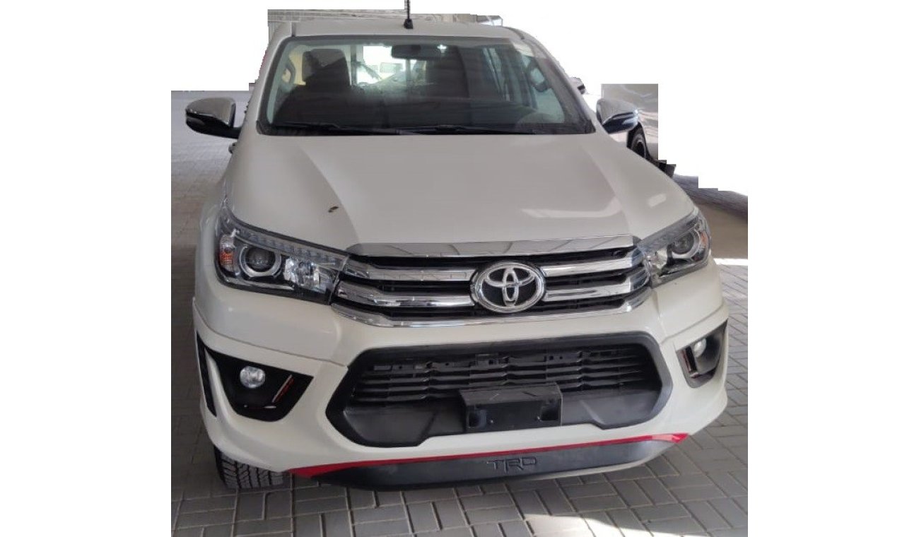 تويوتا هيلوكس TOYOTA HILUX 2020 TRD WHITE