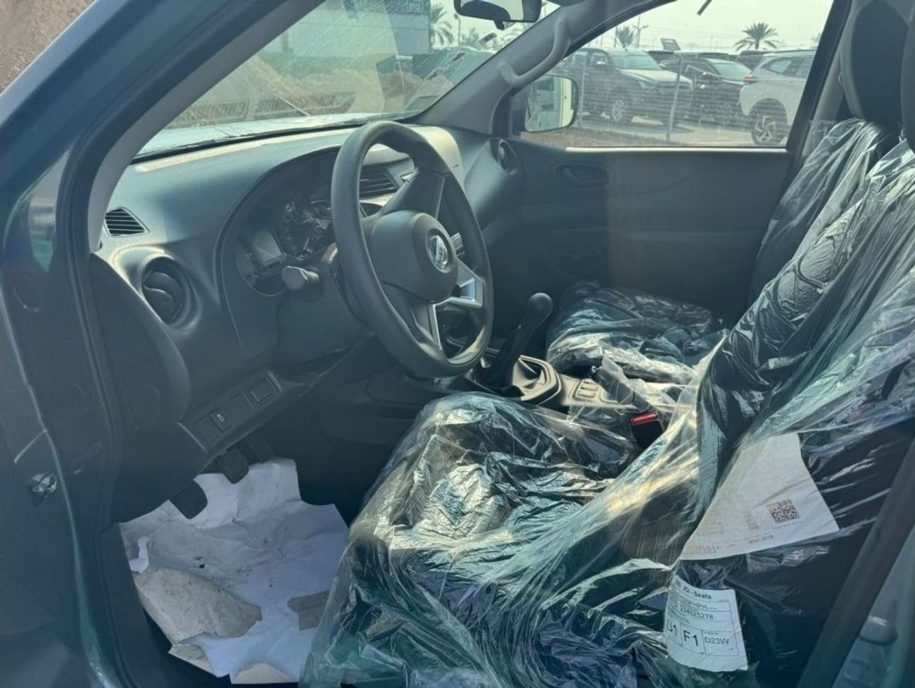 Nissan Navara Std 2.5L 4WD A/T