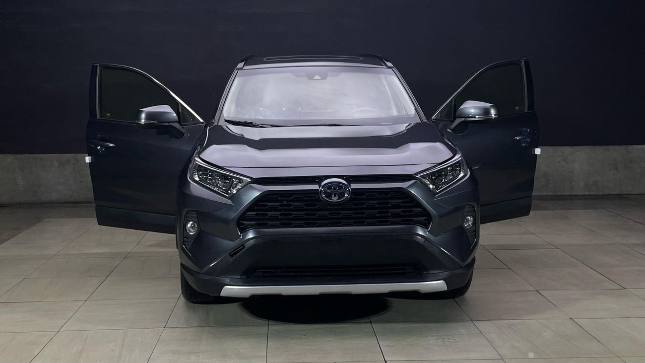 تويوتا راف ٤ XLE Full option