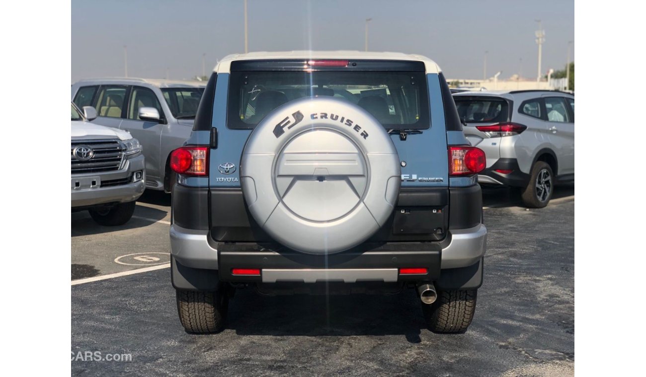 تويوتا إف جي كروزر FJ CRUISER