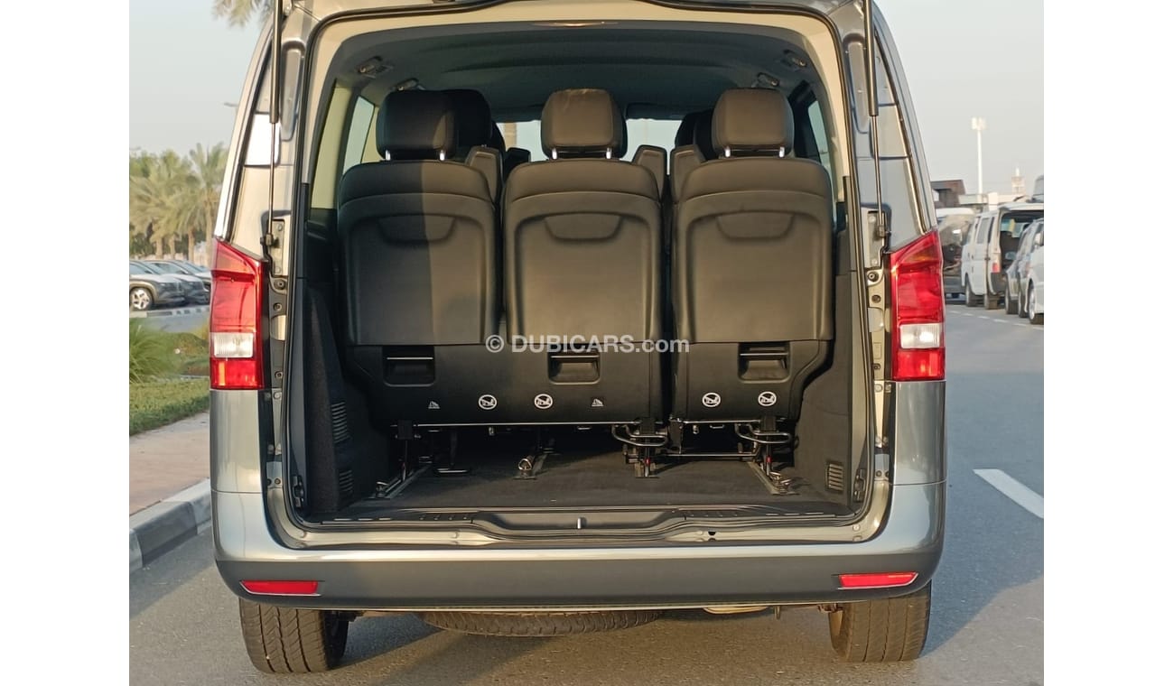 Mercedes-Benz Vito 2.0L V4 Petrol, A/T, Leather Seats, 8 STR (LOT # 32874)