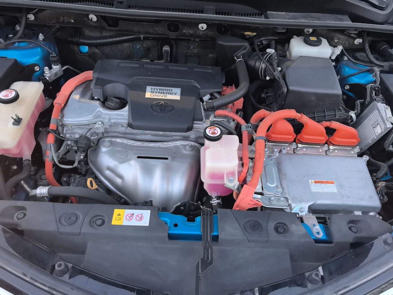 Toyota RAV4 XLE 2.5L