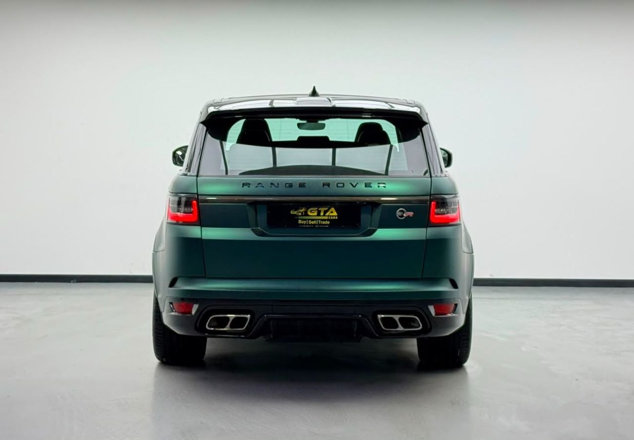 Land Rover Range Rover Sport SVR 2018 Range Rover Sport , Carbon Fiber Package, Fully Loaded, Excellent Condition, GCC