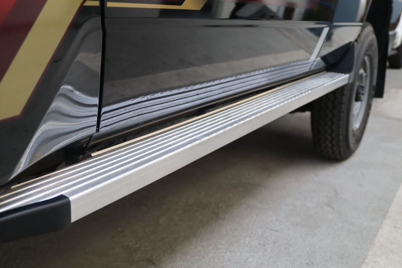 Toyota Land Cruiser 70 GRJ76 4.0 V6 PETROL M/T 40th ANNIVERSARY **EXPORT ONLY**التصدير فقط خارج الخليج***