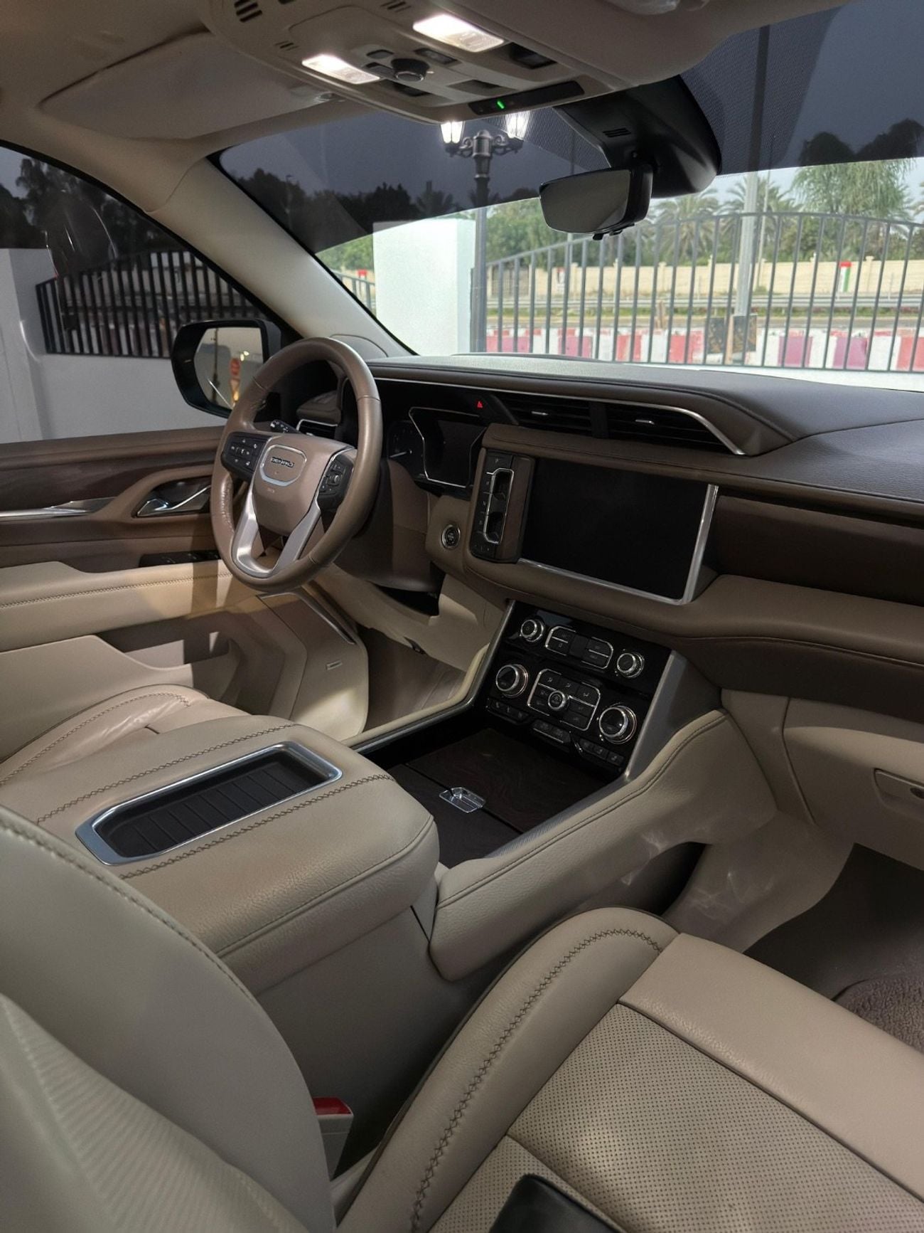 GMC Yukon DENALI