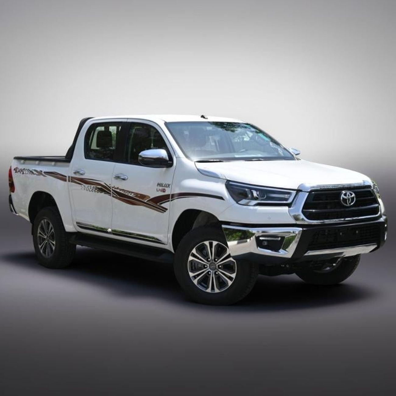 تويوتا هيلوكس Toyota Hilux Pic up DC AT 4WD 2.8L Diesel SR5- 2026 - White