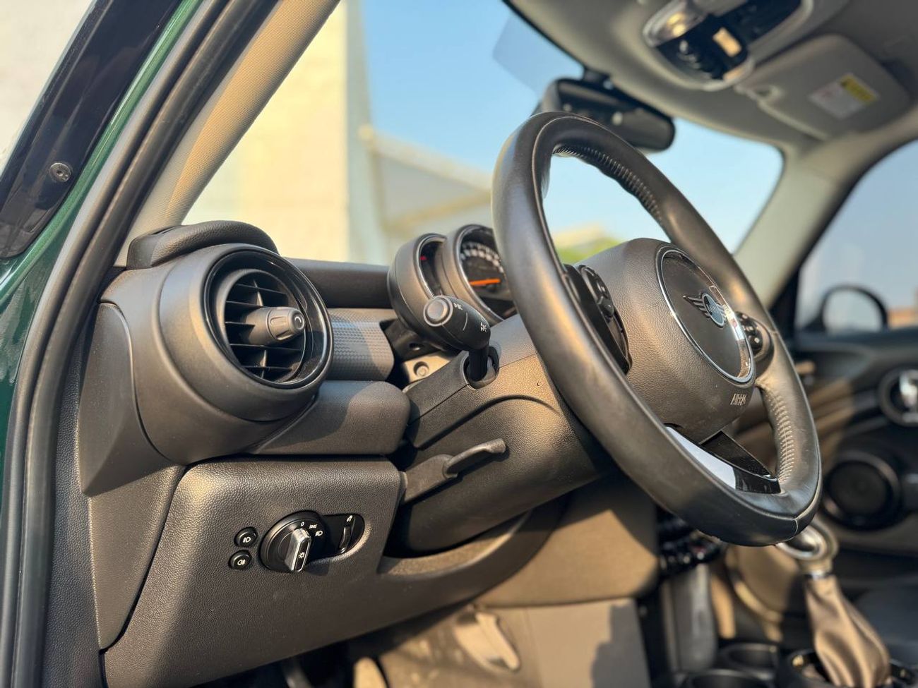 Mini Cooper Std 1.6L