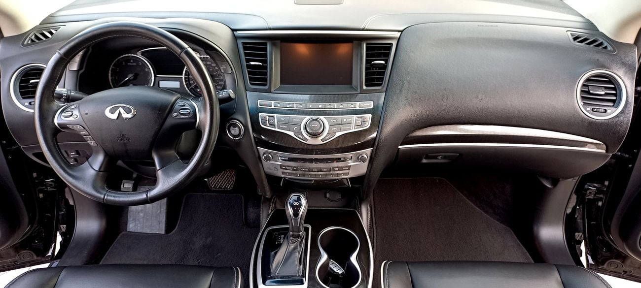 Infiniti QX60 PREMIUM 3.5L V6 AWD 7 SEATER CLEAN AND NEAT PERSONAL VEHICLE