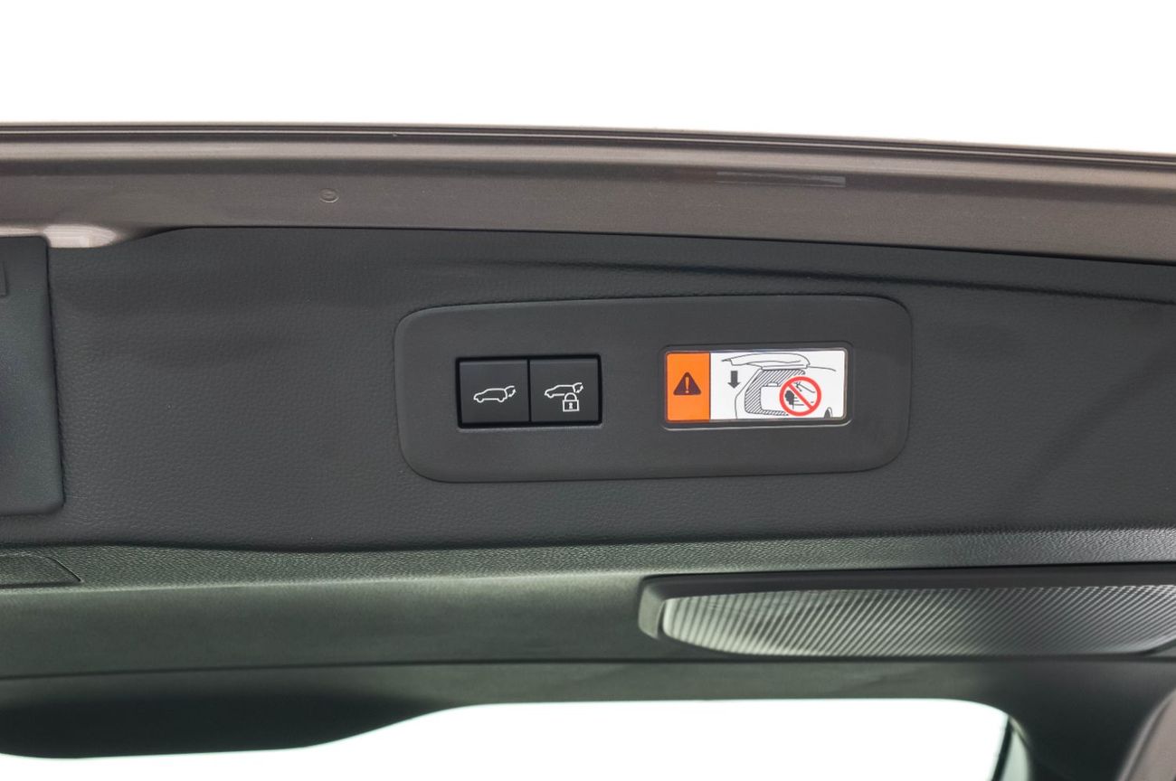 تويوتا برادو TOYOTA LAND CRUISER PRADO 2.4L 4WD PETROL SUV 2025