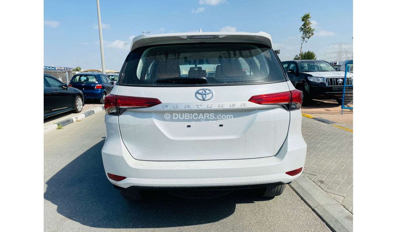 Toyota Fortuner TOYOTA FORTUNER 2.7 AT MANUAL AC 2023