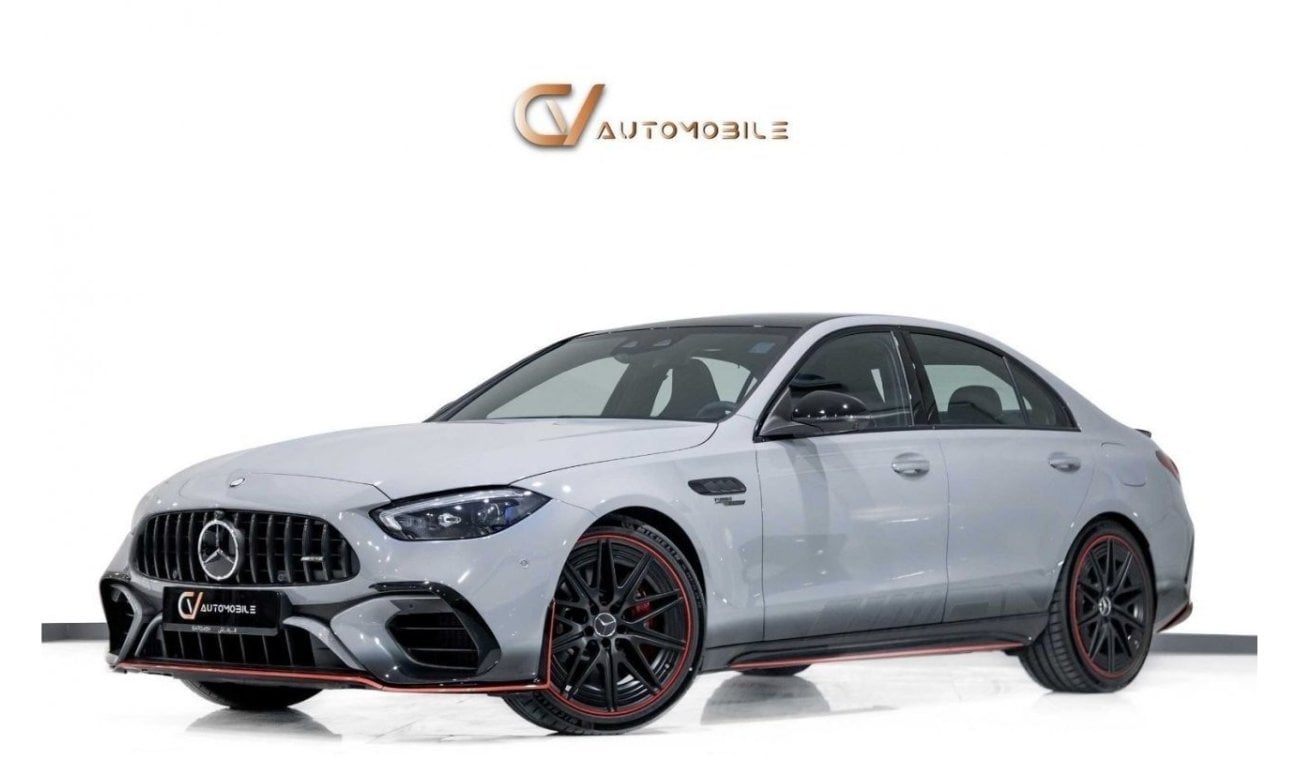 مرسيدس بنز C 63 AMG S E Performance - GCC Spec - With Warranty and Service Contract