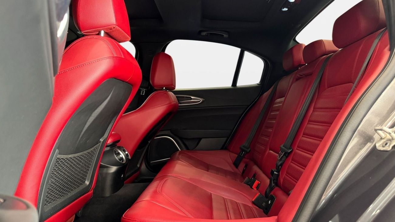 Alfa Romeo Giulia VELOCE | 2022 | 0% DP | AED 1,532 /Month | Gargash Warranty and Service