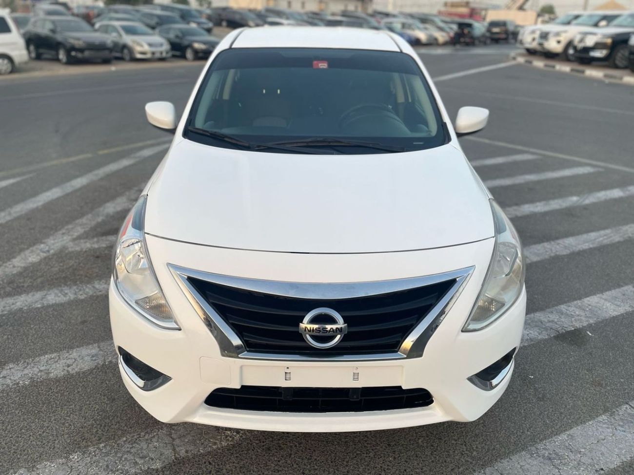 Nissan Versa 2018 Nissan Versa (Sunny) SV 1.5L V4 MidOption + Leather Seats -
