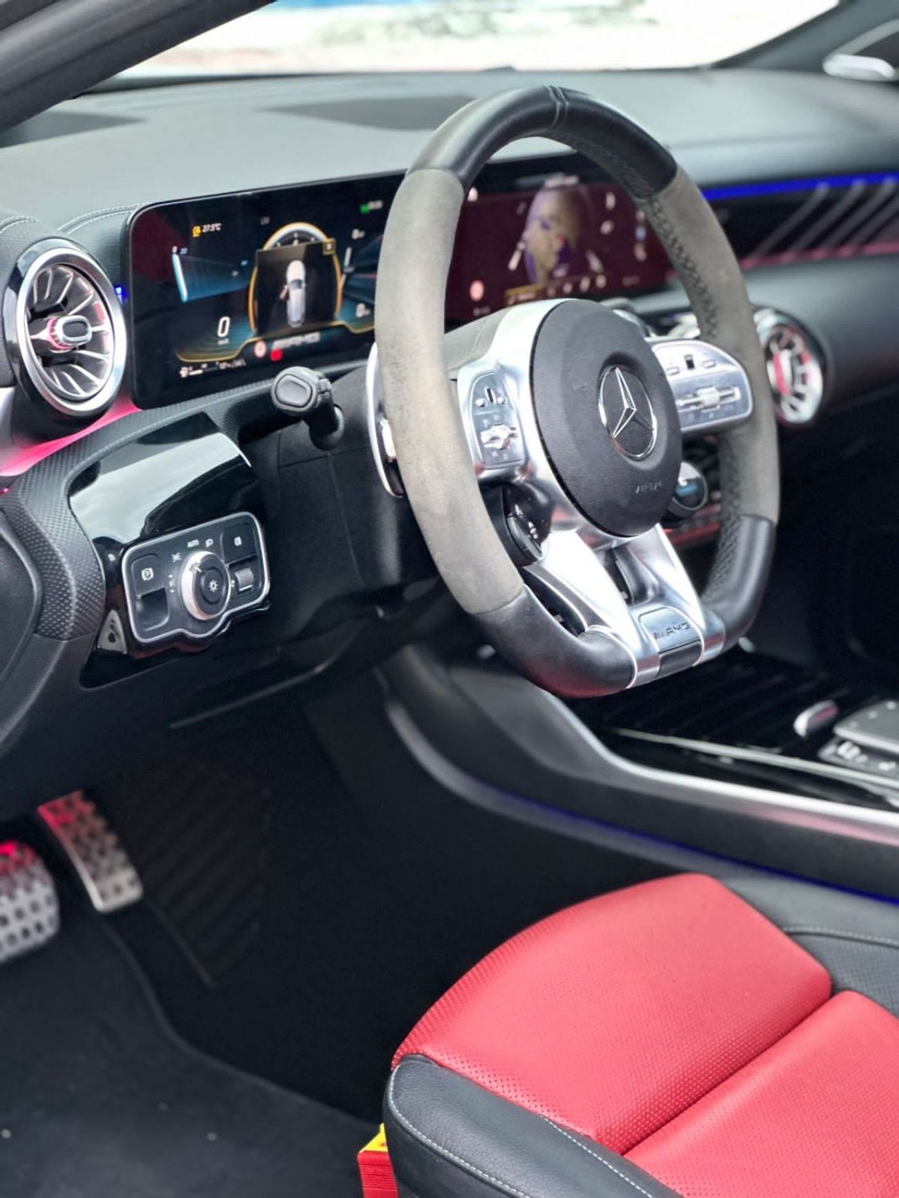 Mercedes-Benz A 45 AMG Premium +