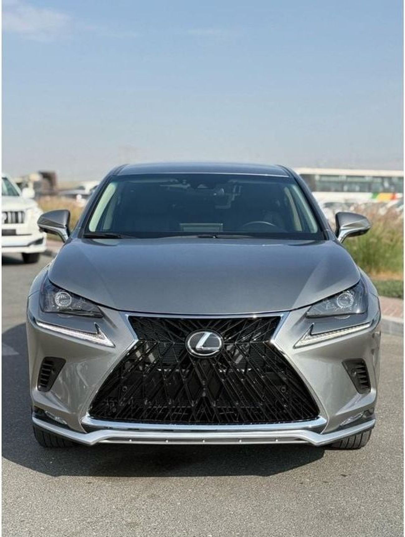 لكزس NX200t 360 camera Premier