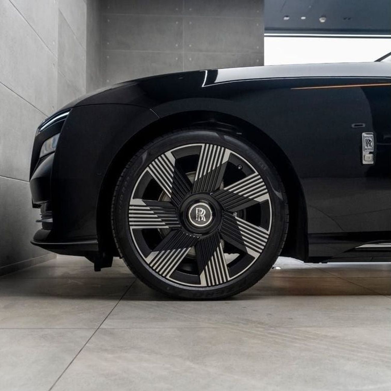 Rolls-Royce Spectre 2024 | Brand New | GCC Specs | Full Options | Agency Warranty & Service