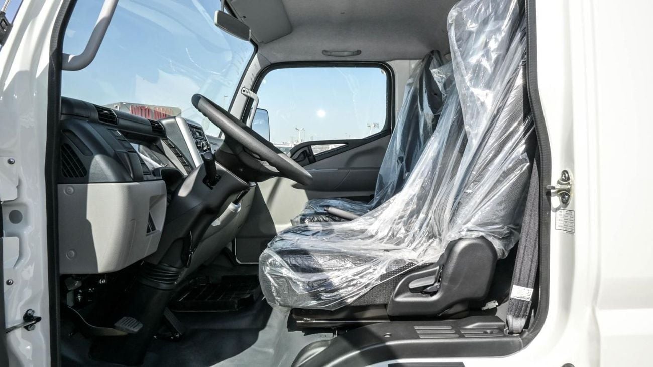 Mitsubishi Canter Van Brand New MItsubishi Canter Cargo 2026 Export 4.2L 2WD M/T Diesel|White/Black|CANTER14FT-170-26|