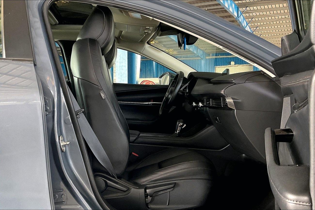 Mazda 3 Evolve | Guaranteed Warranty | 0 Down Payment