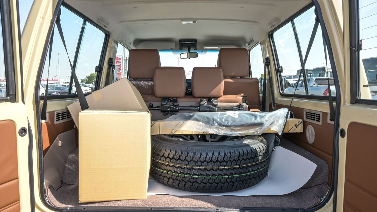 Toyota Land Cruiser 70 ECT0059 - Toyota LC71 SWB Htop - 4.0L Petrol Auto Beige  - Winch & Difflock