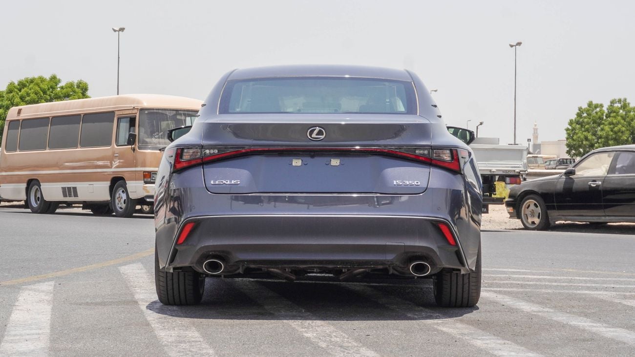 Lexus IS350 3.5 L V6