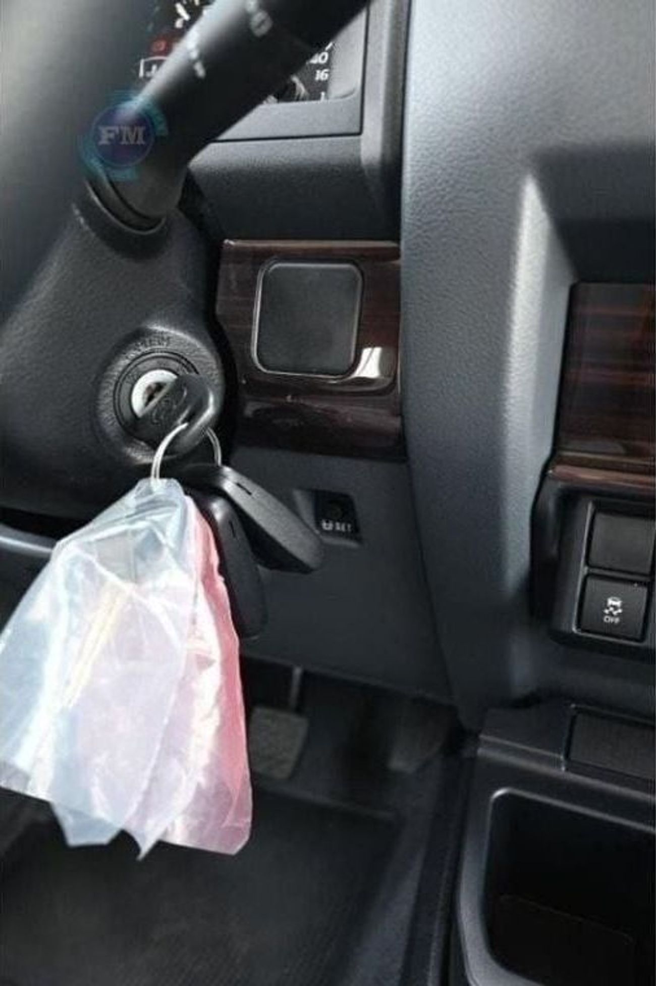 تويوتا لاند كروزر 70 76 4.0L Petrol Manual