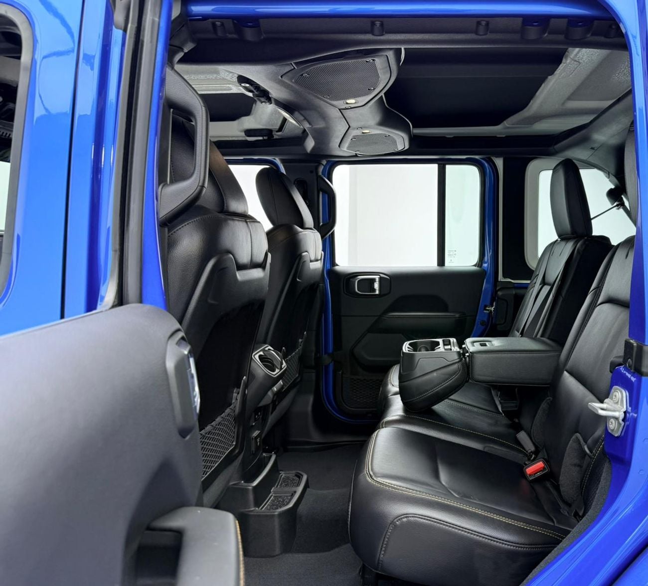 Jeep Wrangler 2024 Jeep Wrangler Unlimited Sahara Jeepers Edition, 2027 Jeep Warranty, Very Low Km, GCC