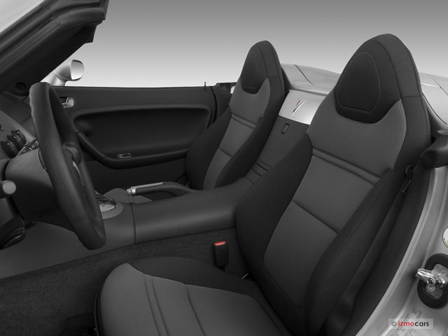Pontiac Solstice interior - Seats