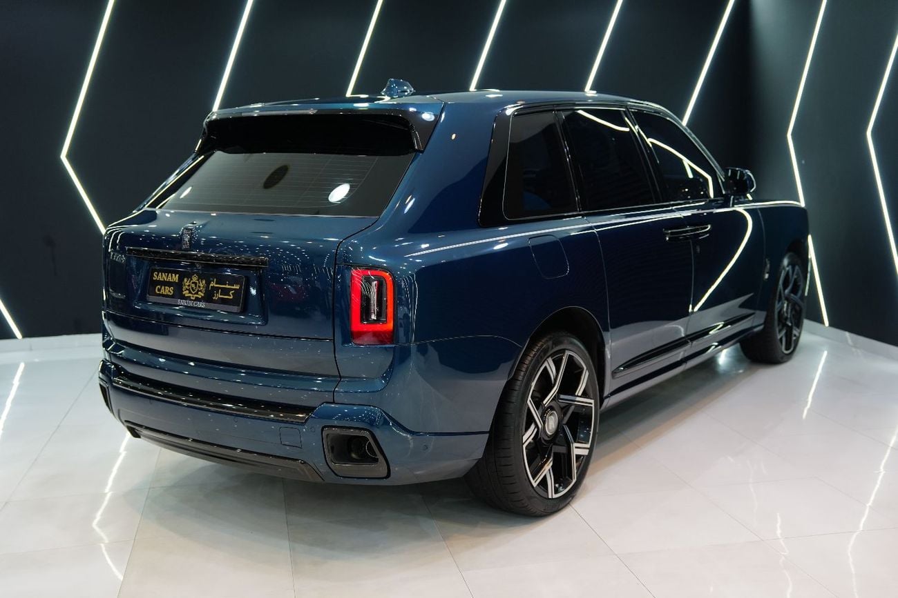 Rolls-Royce Cullinan Black Badge, Series II, BRAND NEW, Executive Seat w/ Entertainment, Bespoke Audio, Dealer Warr + Ser