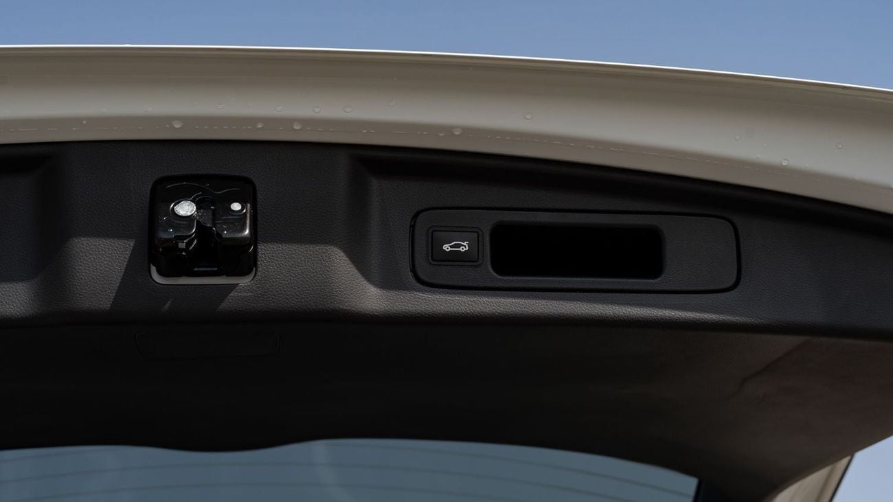 هوندا سي آر في 2026 | HONDA CRV GLOBAL 30 -YEAR HONOR EDITION 240 TURBO FRONTIER 5 SEATS [EXPORT ONLY]