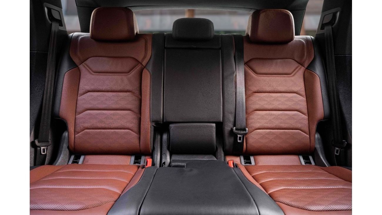 Volkswagen Touareg Highline High line  | 3,329 P.M  | 0% Downpayment | Excellent Condition!